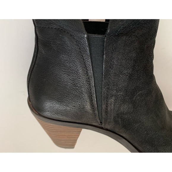 Lucky Brand, Jana black suede, soft leather, ankle boots, Size 5 - Picture 9 of 9